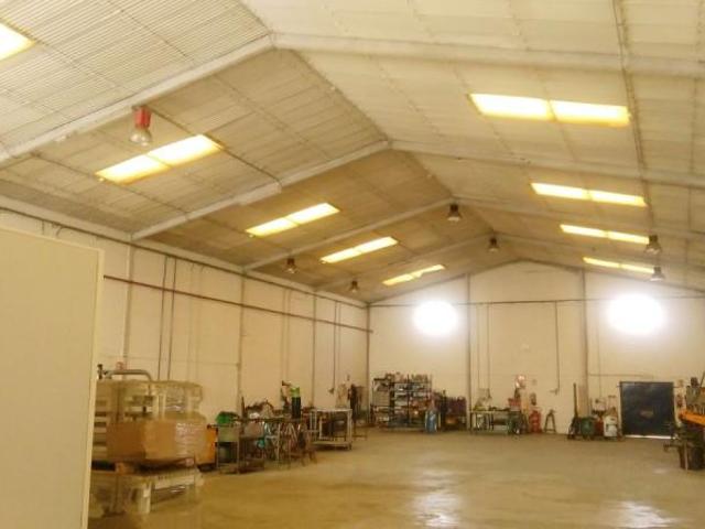 Nave industrial en venta en Sevilla, Polig.Industriales La Red