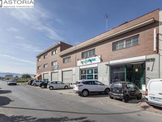 Nave industrial en venta en Peligros, POLIGONO JUNCARIL