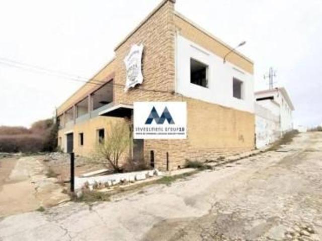 Nave industrial en venta en Requena, N III, 46340