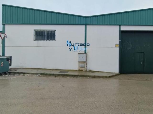 Nave industrial en venta en Torreperogil, Torreperogil