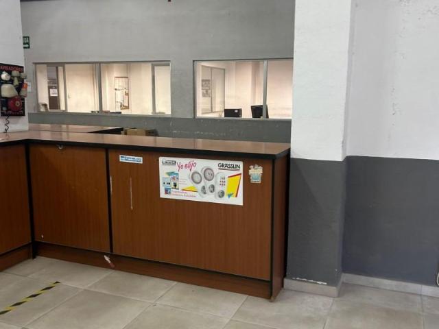 Nave industrial en venta en Valencia, Benicalap