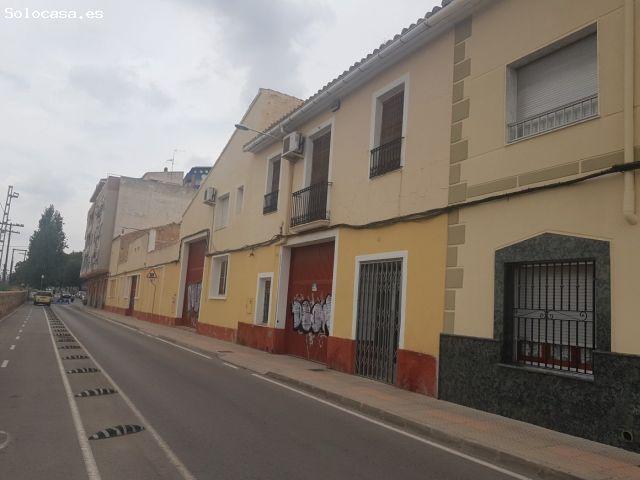 Nave industrial en Villena