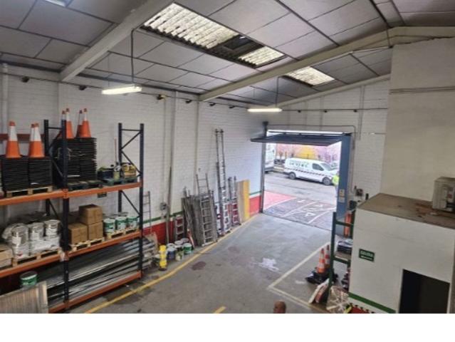 NAVE INDUSTRIAL para comprar en San Fernando de Henares, España