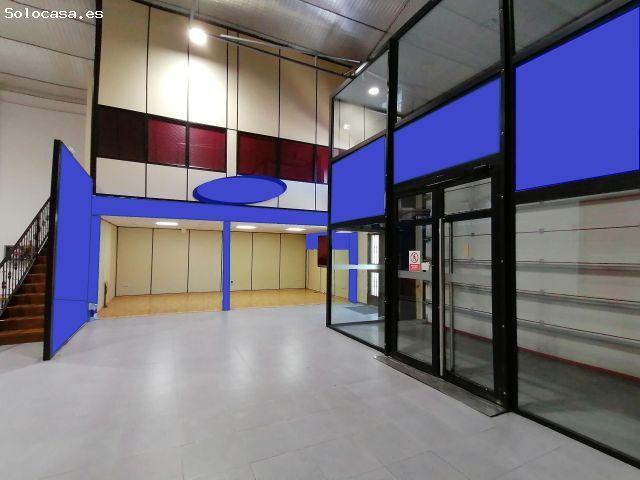 Nave 1899m2 con Magnificas Oficinas en Polígono Las Capellanías, Cáceres