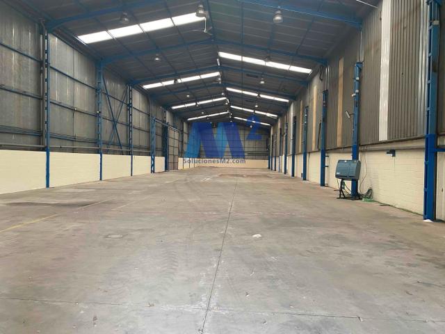 Naves Industriales en venta. Camarma de Esteruelas