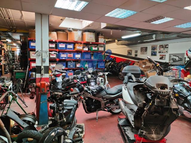 Naves Industriales en venta. Madrid