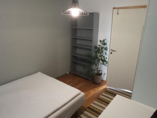Näverlursgatan, Västra Frölunda