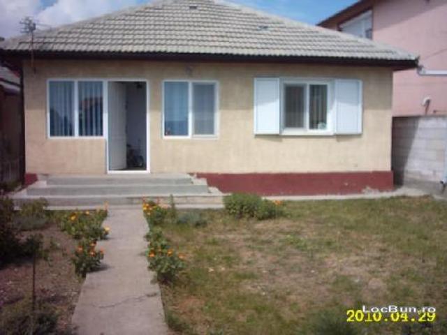 NAVODARI VAND CASA 3 CAMERE, cartier de vile
