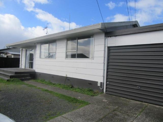nawton, 3 bedrooms