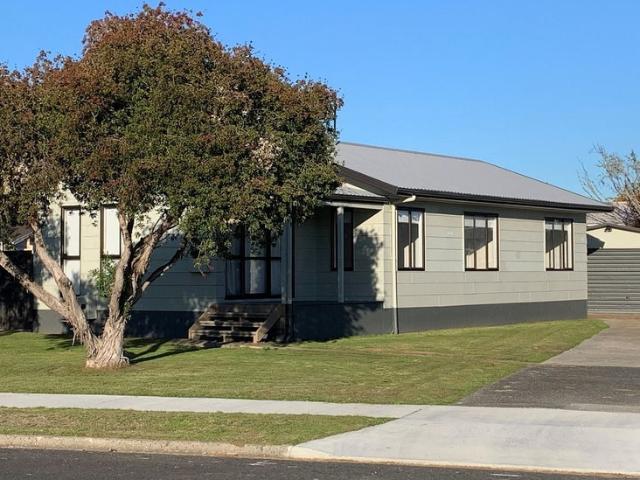 nawton, 3 bedrooms