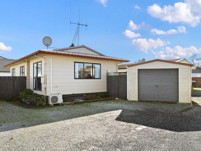 nawton, 3 bedrooms