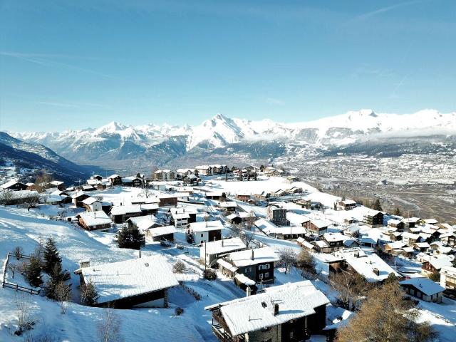 Nax 2.5 piéces Balcon du Ciel D02