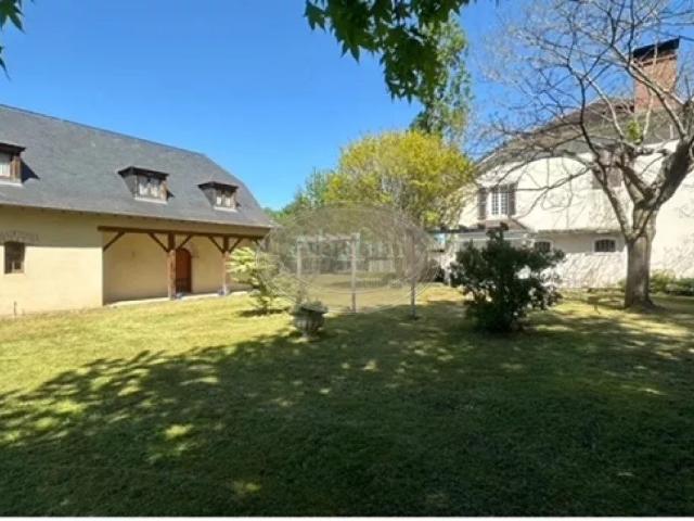 Nay Vente Immeuble 64