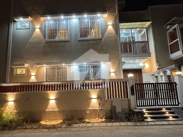 Naya Nazimabad 120 Sq Yd Brand New Semi Furnish Bungalow For Sale Vip Design