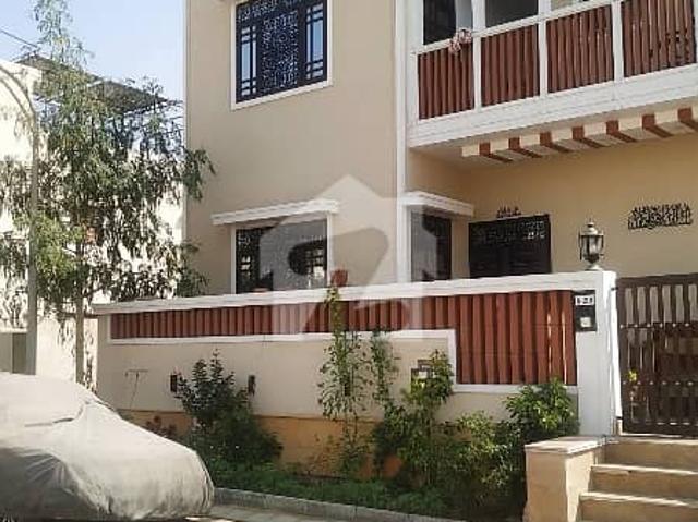 Naya Nazimabad Block D 240 Square Yards First Floor Available For Rent