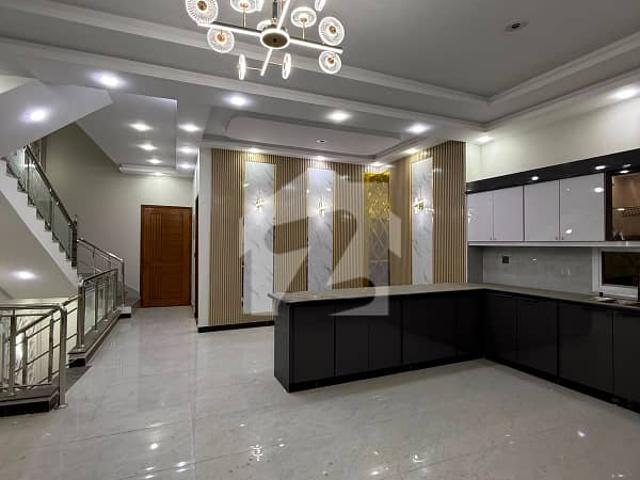 Naya Nazimabad C Block House For Sale In Investor Rate