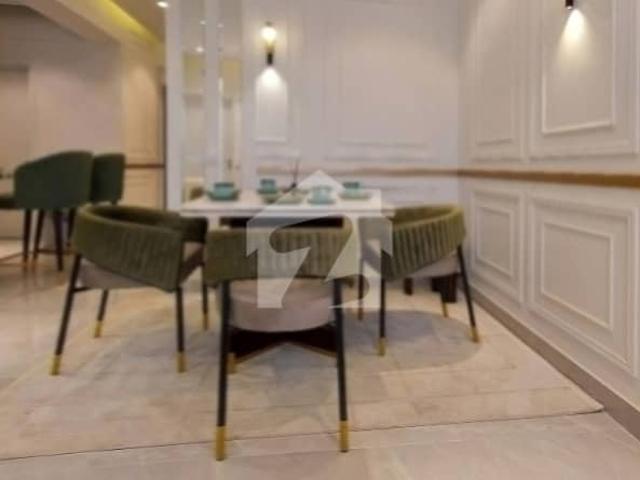 Naya Nazimabad Luxurious Apartment | Easy Instalment Plan | 4 Rooms + 2 Bed D/ + Park Face + Corner + Masjid Facing + Globe Residency + Most Premium Location