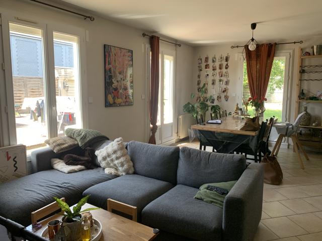 NAZELLES NEGRON Maison de 96 M2 sur une parcelle de 366M2