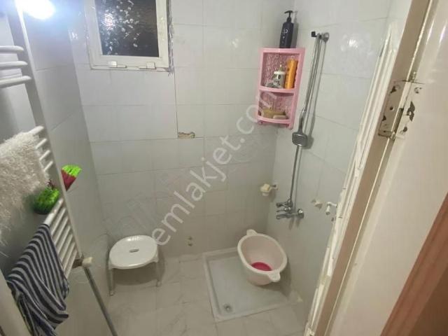 Nazif'den Hastane Caddesinde Satılık 4+1 Daire