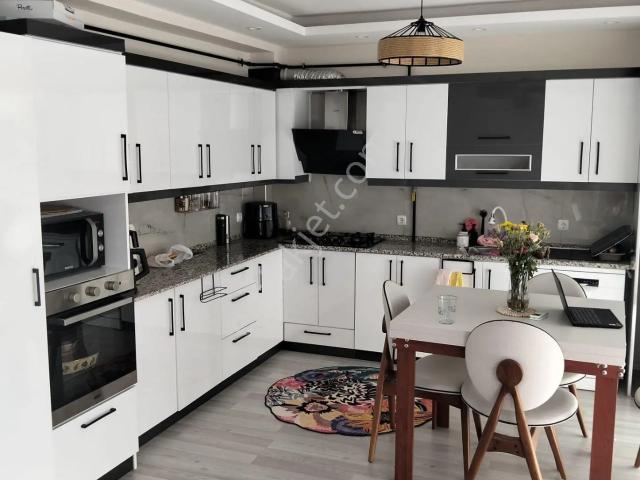 Nazilli Yeni Mahallede 4+1 Geniş Teraslı Dubleks Daire Şokk Fiyat!