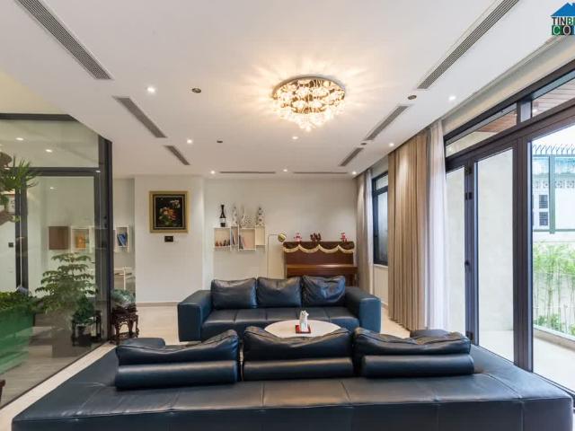 Đường VIP nhà Hoàng Hoa Thám, P. 6, Bình Thạnh, 56m2, 3 tầng, về 12.8 tỷ