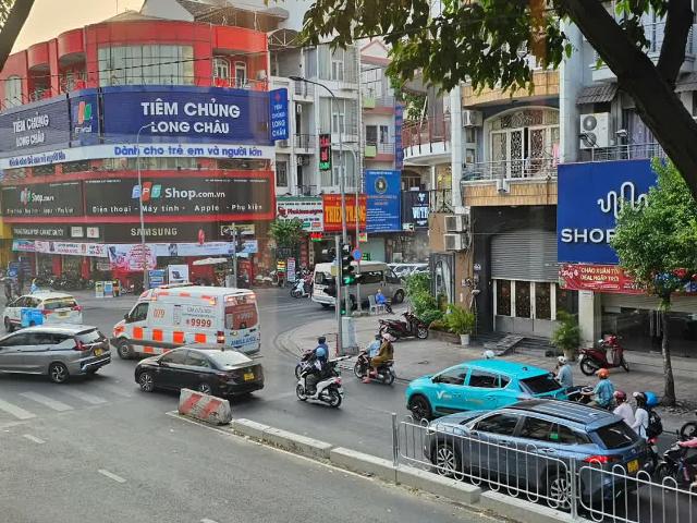 Đường Xe Hơi Ngay Nhà Hoàng Diệu Trung Tâm Q4 diện Tích SD Lên Đến 90 M2 có 5 Tỷ