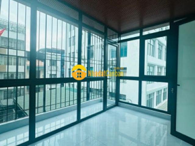 Đừng bỏ lỡ nhà cực đẹp giá chỉ nhỉnh 6 đồng, lô góc, nhà mặt phố, đường thông kinh doanh