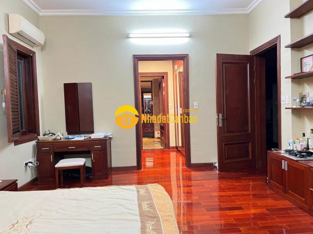 Đẳng cấp xa hoa biệt thự vườn đào 195m2 x mt 13m và món quà bất ngờ từ chủ nhà