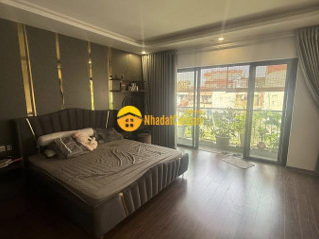 Ngọc thụy long biên nhà dân xây 44mx6t thang máy lô góc full nội thất quy hoạch ổn định