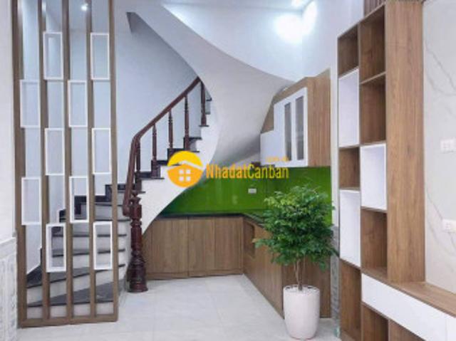 Ngọc thụy, long biên dân xây lô góc, ô tô đỗ cổng, 15m ra mặt phố, 30m2 chỉ hơn 6 tỷ nhỏ
