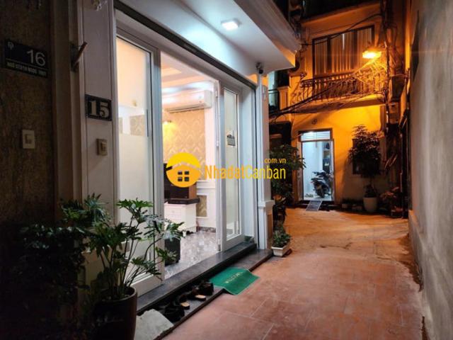 Ngọc thuỵ 40m2 mt 3,8m 4tầng giá 6,2tỷ