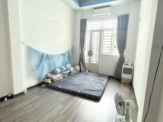 Đường lý tuệ tân phú 25m2 4 tầng giá 3 tỷ