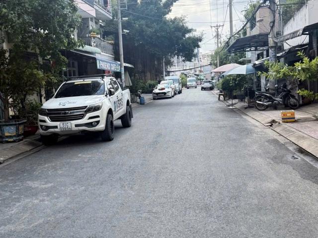 Đường Nhựa 8m Ngay Luỹ Bán Bích 64m2 4 Tầng Kiên Cố Dòng Tiền 240Tr/Năm Nhỉnh 6 Tỷ