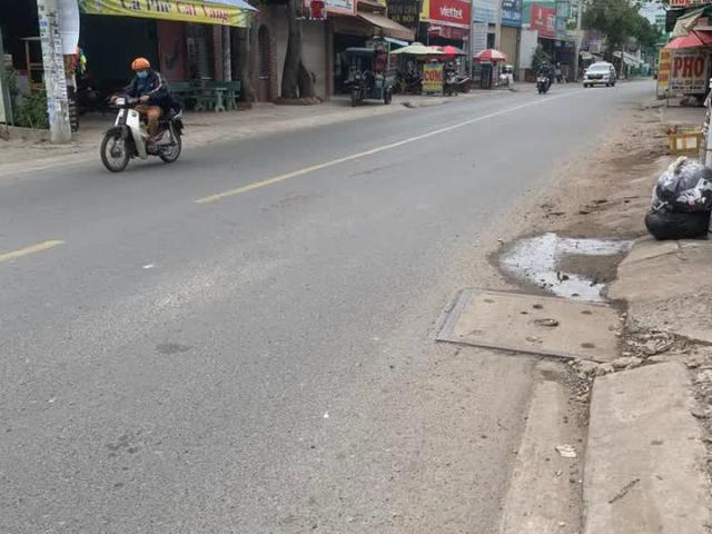 Ngộp Bán nhà MT Thạnh Lộc, cho thuê 36PN, 4T, 180m2 chỉ 12 tỷ 550, 0967229