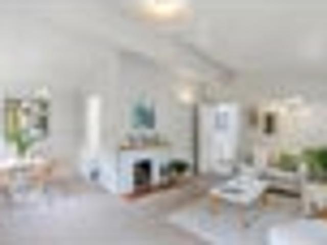 Ngaio, 2 bedrooms, $560 pw