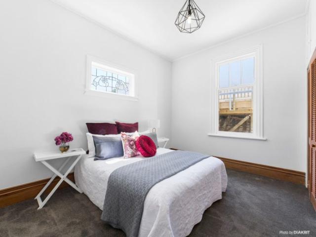 ngaio, 2 bedrooms