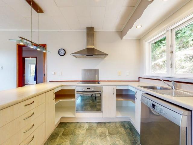 ngaio, 2 bedrooms
