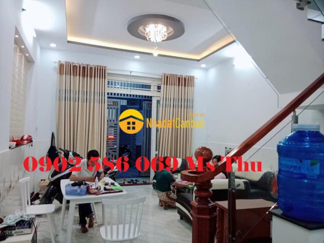 Ngang 5m nhà đẹp lung linh xe hơi vào nhà ngay chợ hiệp thành