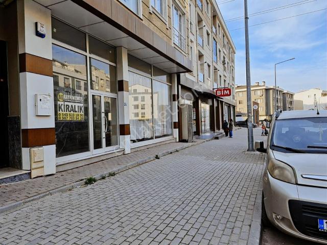 Nd Gayrimenkul'den Atatürk Caddesinde Kiralık 280 M2 Dükkan