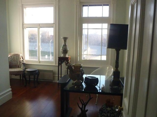 NDG, haut duplex, 2chambres, style condo dans maison de 1914