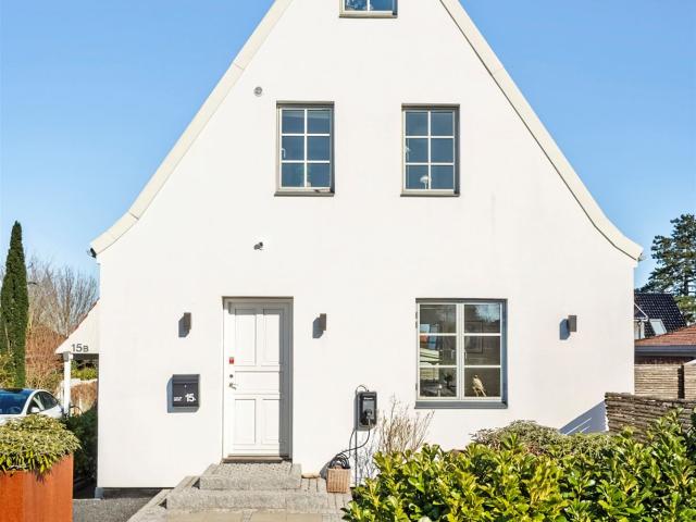 Ndr Strandvej 15A