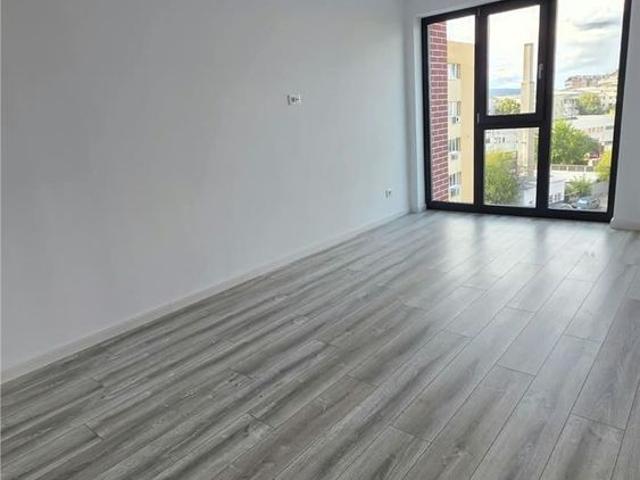 NEMOBILAT, BLOC NOU 3 CAMERE