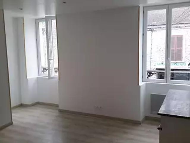 Nemours 77140 Location appartement 1 pièce t1