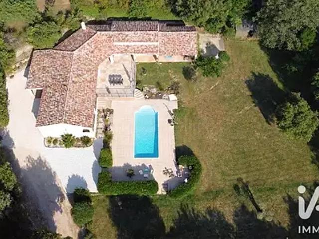 Néoules 83136 Achat / Vente maison 5 pièces t5 parking
