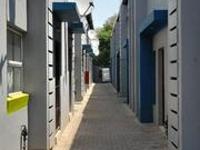 neat mordern duplex for sale!