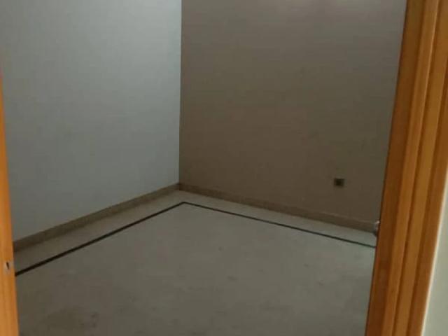 Neat N Clean 200 Yard Portion Available for Rent Block 19 Gulistan e Jauhar Karachi Gulistan e Jauhar ID 91443