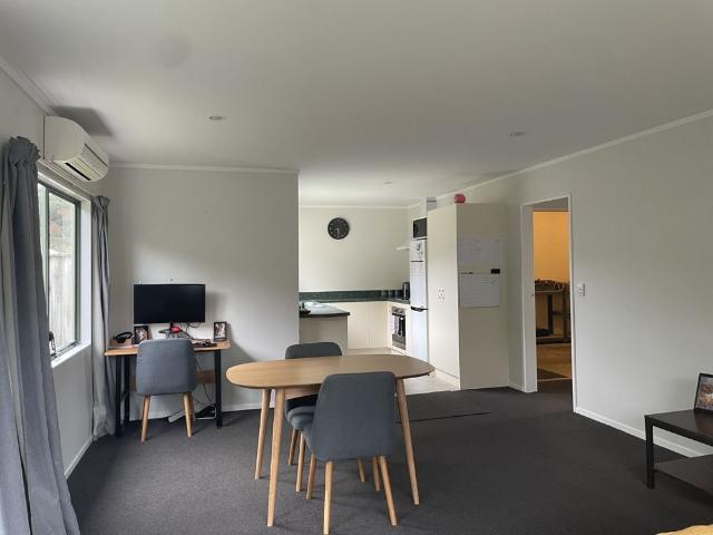 Neat and tidy 2 bedroom in Johnsonville