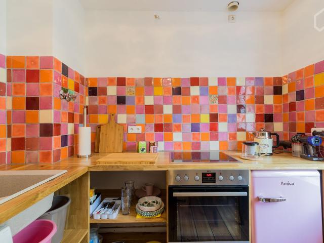 Neat and pretty suite Charlottenburg, Berlin Amsterdam Apartments for Rent