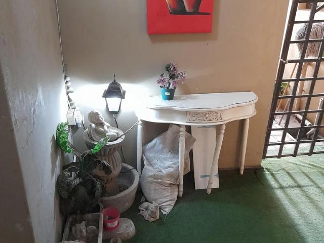 Neat and secure unit set in a well kept complex