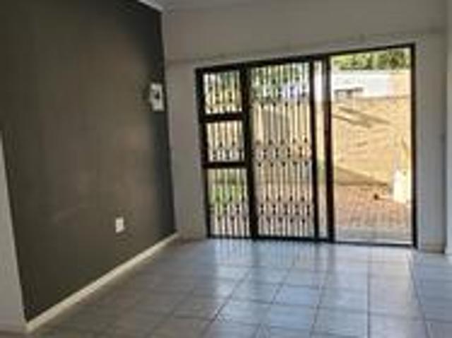 neat and spacious 1 bedroom cottage.